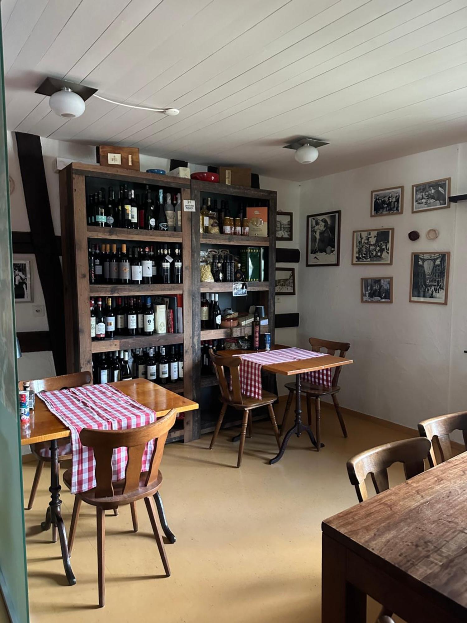 Hotel Restaurant Pizzeria Rotes Haus Munsterlingen ภายนอก รูปภาพ
